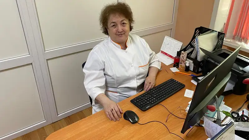 Свыше 30 лет посвятила здравоохранению акмолинский врач-нарколог Ботагоз Габдуллина