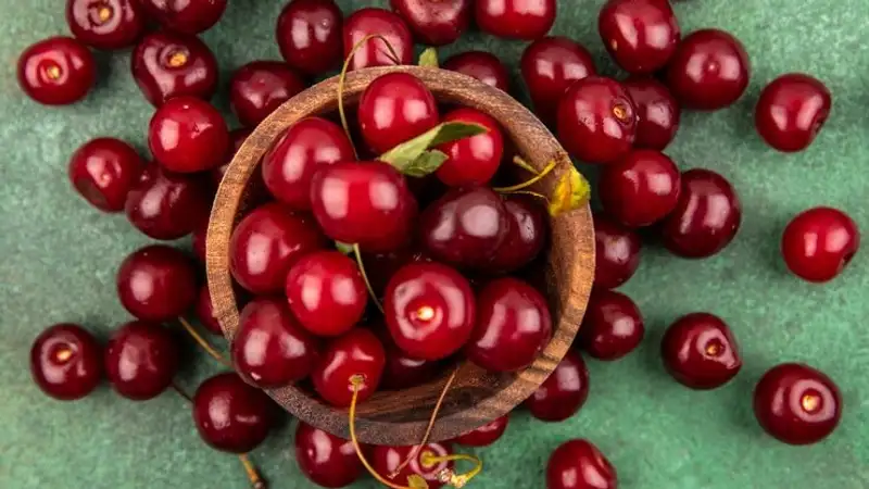 Сколько черешни можно есть в день