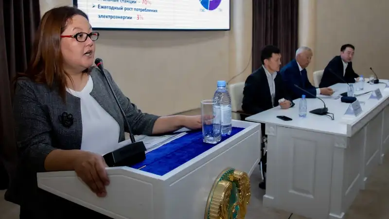 18 июня в Таразе прошли публичные обсуждения планов по строительству атомной электростанции в Казахстане