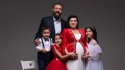 Семья Гулажар Бакытжановой, многодетная судья, День судьи, фото - Новости Zakon.kz от 24.06.2024 09:01