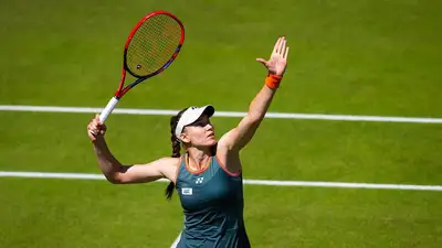 Четвертая ракетка мира Елена Рыбакина успешно стартовала на турнире категории WTA-500 в Берлине (Германия). Во втором круге казахстанская теннисистка обыграла россиянку Веронику Кудерметову со счетом 6:4, 7:5. Представлен видеообзор игры, сообщает Zakon.kz., фото - Новости Zakon.kz от 20.06.2024 19:02