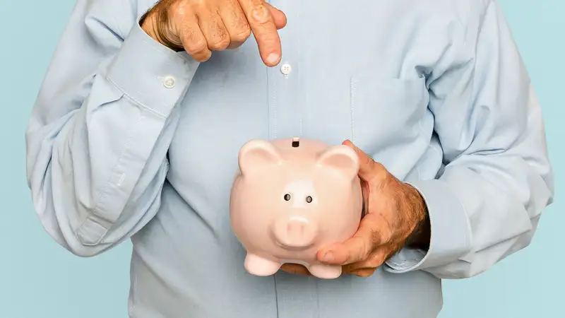 Копим на пенсию: что нужно делать, чтобы обеспечить безбедную жизнь в старости
