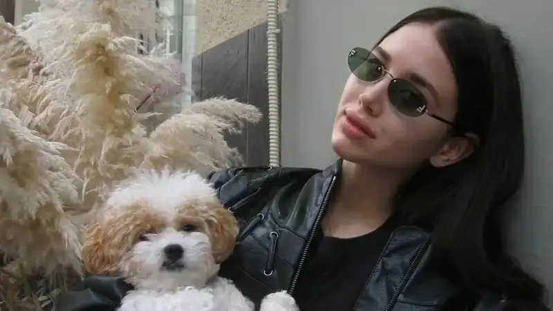 18-летняя невеста Лепса ответила хейтерам