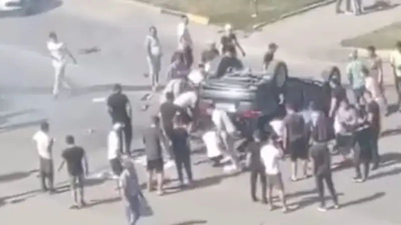 Три человека пострадали на оживленном перекрестке в Семее