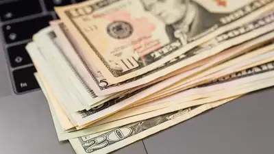 Курс доллара и евро вырос в обменниках Астаны, Алматы и Шымкента, фото - Новости Zakon.kz от 26.06.2024 11:16