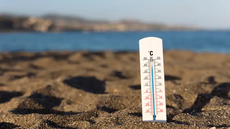 Спад жары и сильные дожди ожидаются в Казахстане