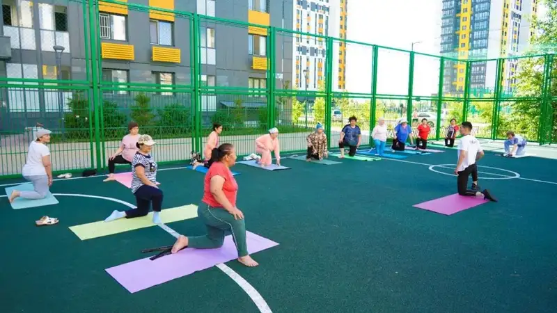 "Таза Қазақстан": участники социального проекта AULAFIT поддержали экологическую акцию