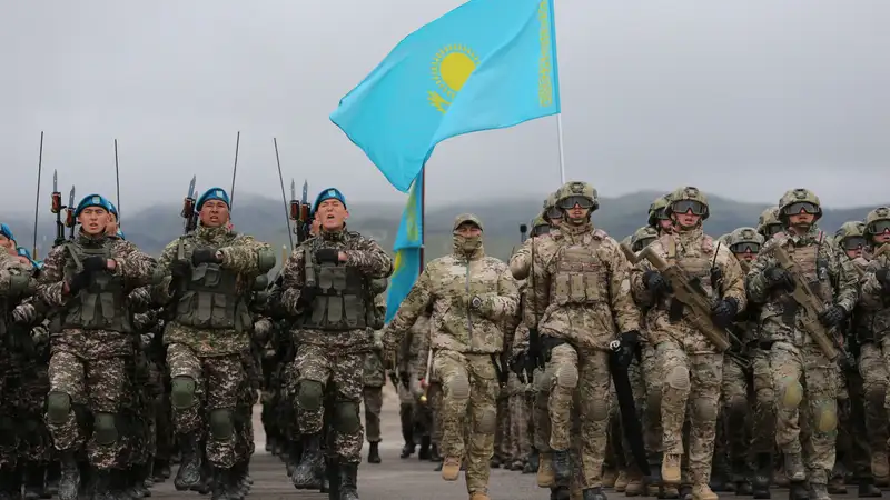 Единый образец Грамоты президента для воинских формирований утвердили в Казахстане