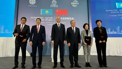 встреча, фото - Новости Zakon.kz от 02.07.2024 19:38