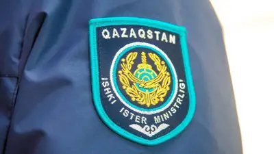 В Алматы полицейские предотвратили трагедию, фото - Новости Zakon.kz от 02.07.2024 12:02