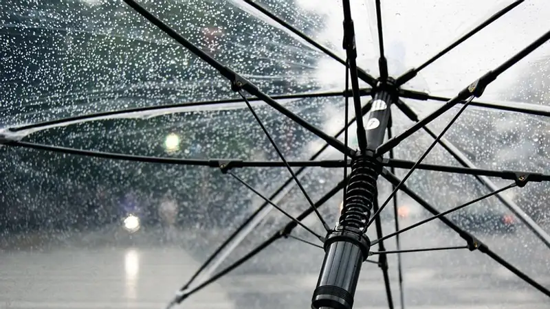 Грозы и сильный ветер: погода в Алматы на неделю