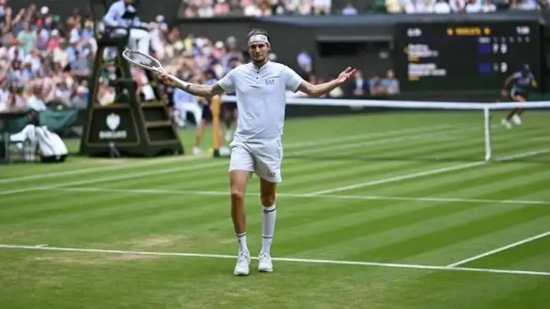 Бублик не смог преодолеть третий круг Уимблдона, уступив американцу Томми Полу