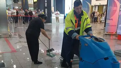 Потоп произошел в аэропорту Астаны , фото - Новости Zakon.kz от 07.07.2024 19:27