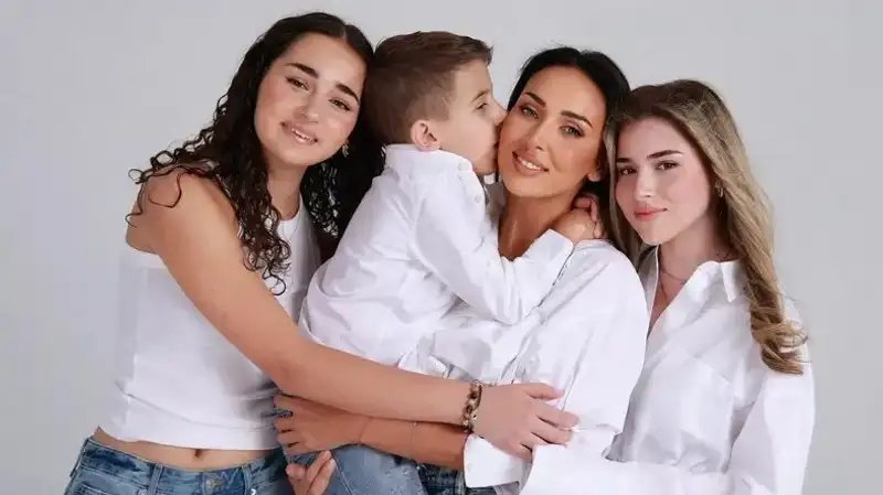 Алсу подала иск о разделе имущества с мужем Яном Абрамовым