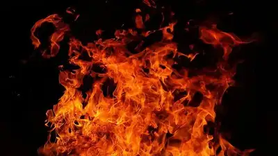 В Астане загорелся балкон в одной из квартир в районе Байконур, фото - Новости Zakon.kz от 10.07.2024 03:18