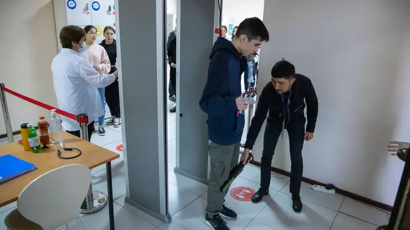 Сколько абитуриентов попались со шпаргалками на ЕНТ-2024