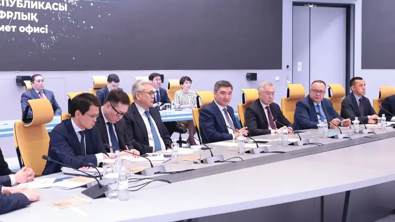 Усилить борьбу с контрафактной продукцией поручил Олжас Бектенов