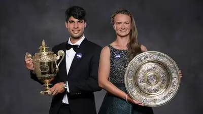 Карлос Алькарас пригласил Барбору Крейчикову на танец чемпионов Уимблдона-2024, фото - Новости Zakon.kz от 15.07.2024 17:17