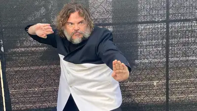 Голливудская звезда отменила тур из-за шутки о покушении на Трампа, фото - Новости Zakon.kz от 17.07.2024 13:42