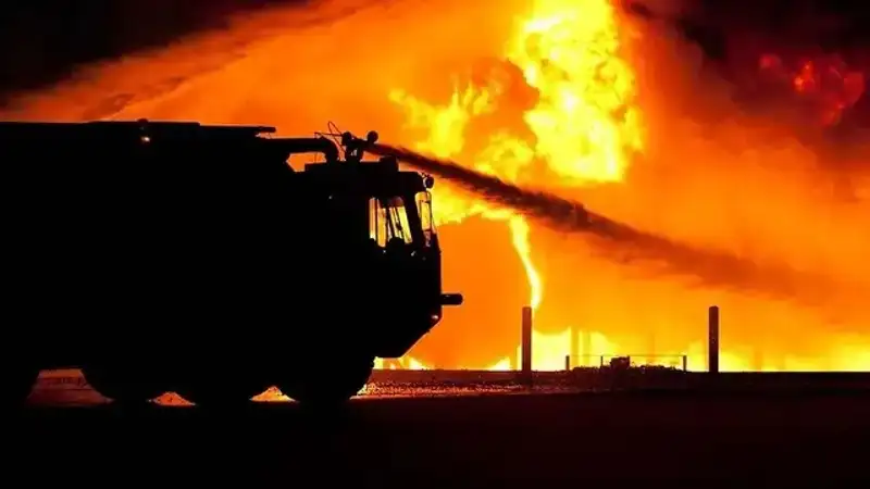 В ВКО потушили пожар в жилом доме за 37 минут