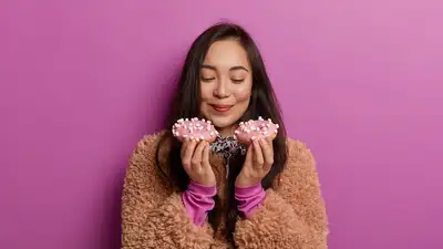 Сколько сладкого можно есть в день , фото - Новости Zakon.kz от 18.07.2024 22:10