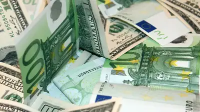 курсы валют, фото - Новости Zakon.kz от 19.07.2024 17:13