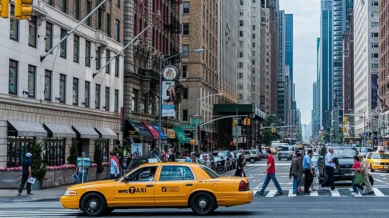 Исследователи заявили, что поездки на работу снижают уровень стресса и полезны для здоровья