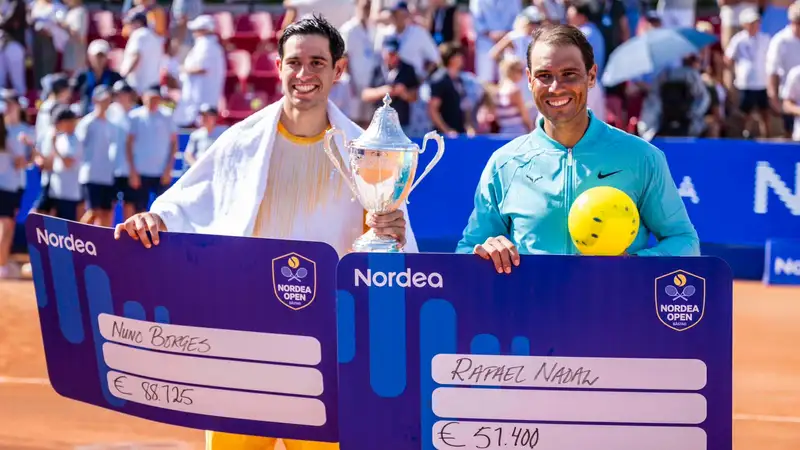 Итоги недели: кому удалось завоевать титулы АТР