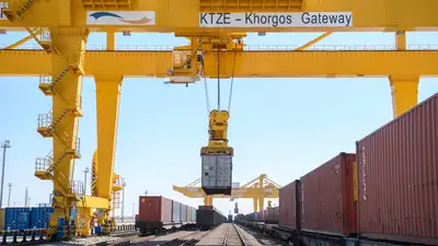 Хоргос, Международный Центр Приграничного Сотрудничества, МЦПС, беспошлинная торговля, беспошлинная торговля между Китаем и Казахстаном, торговые отношения Китая и Казахстана, экспорт, импорт, фото - Новости Zakon.kz от 11.09.2024 13:16