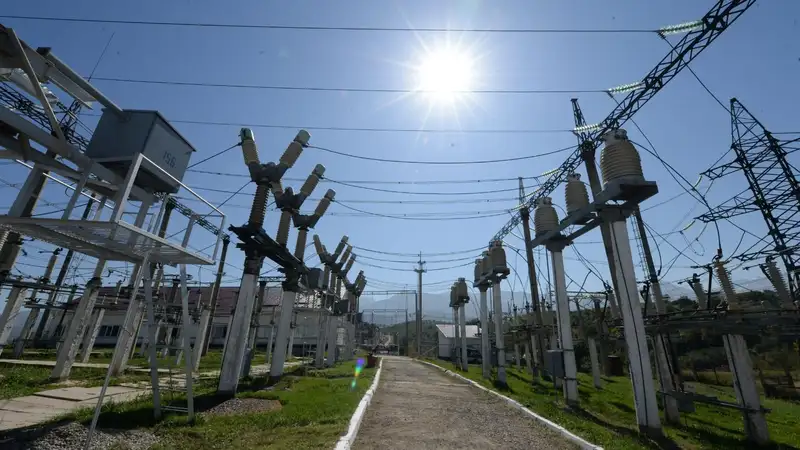 85% электрических сетей Наурызбайского района полностью изношены – Досаев рассказал о решении проблемы