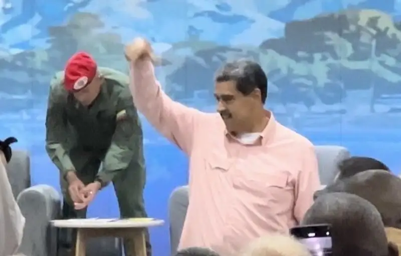 Выборы, фото - Новости Zakon.kz от 29.07.2024 08:08