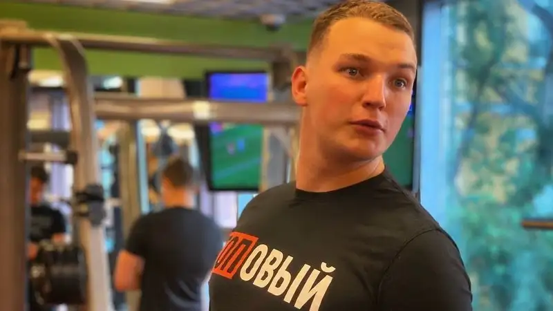 Скандальному блогеру Эдварду Билу грозит ампутация ноги