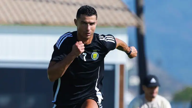 Роналду вернулся к тренировкам