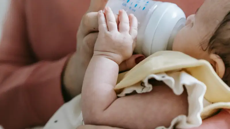 Стали известны подробности о родившей в 12 лет казахстанке