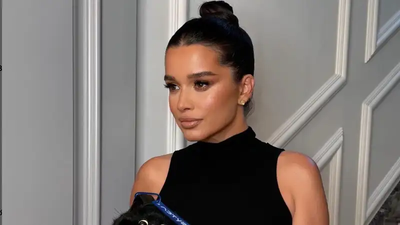 Ксению Бородину захейтили подписчики за диплом МГУ