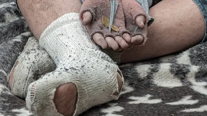 Казахстанца задержали за продажу двух человек за 400 тысяч тенге