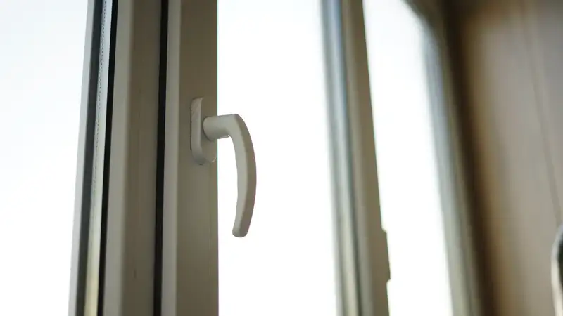 В Алматы девушка погибла после падения с 18-го этажа ЖК "Манхэттен"