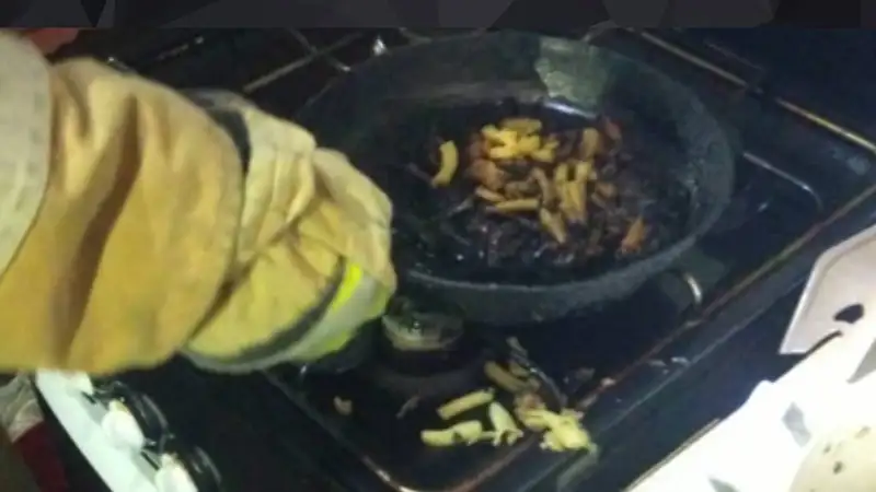 Желание поесть жареной картошки едва не привело к трагедии в общежитии Кокшетау