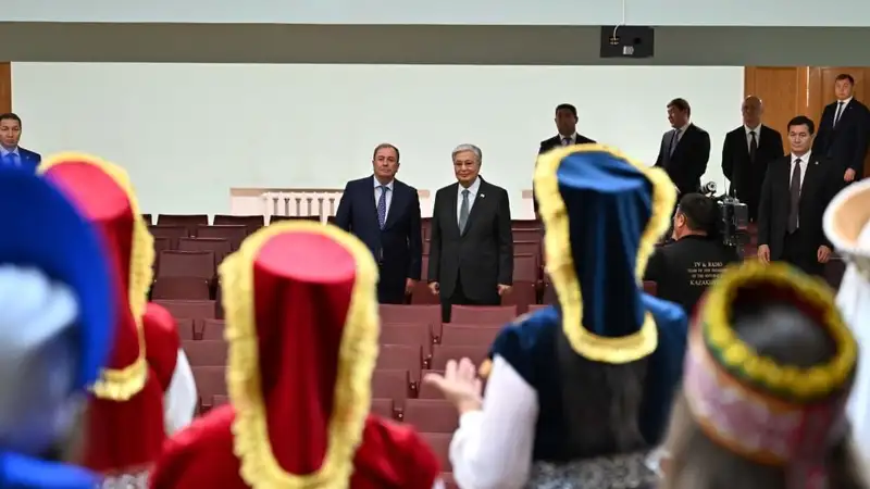 Токаев встретился с жителями села Родина