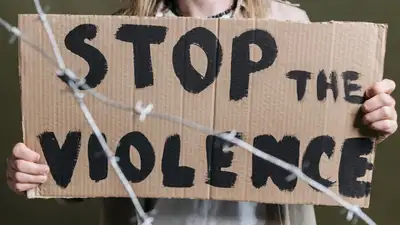 Индийские врачи отказываются прекращать забастовку из-за жестокого изнасилования их коллеги, фото - Новости Zakon.kz от 20.08.2024 05:34