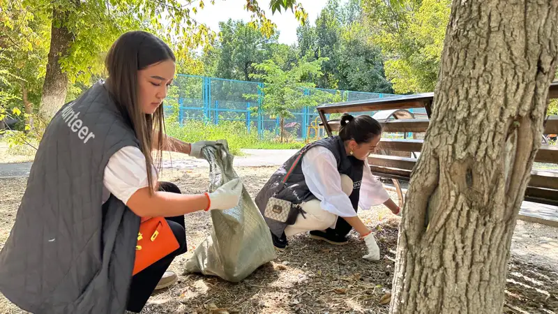 В Шымкенте прошла экоакция в рамках программы "Таза Қазақстан"