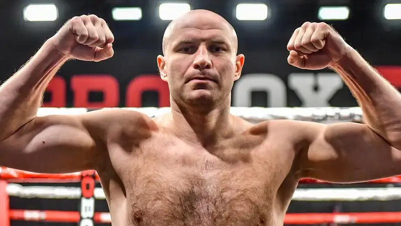 Иван Дычко нокаутировал американского боксера