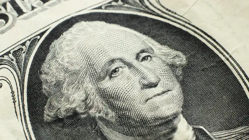 Что происходит с курсом доллара и когда остановится падение тенге – мнение эксперта