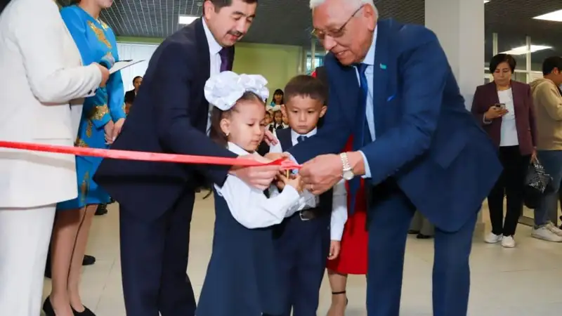 В Усть-Каменогорске открыли новую школу на 600 мест