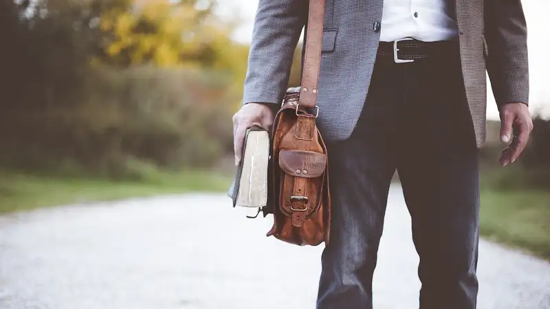 Учитель засудил Управление образования Астаны