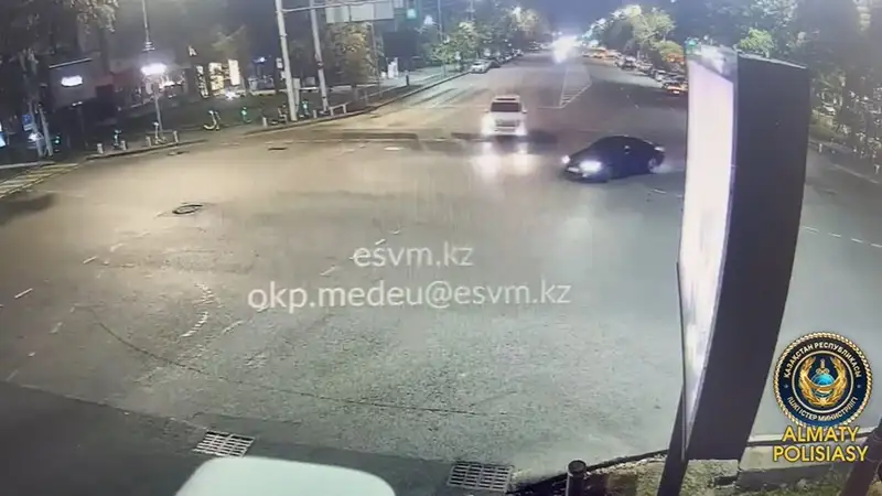 Машины и свободы лишился дрифтер на BMW в Алматы