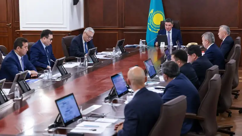 Олжас Бектенов обсудил с представителями агробизнеса меры по поддержке АПК