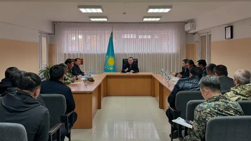 Аким Алматинской области взял под личный контроль ситуацию с пожаром близ Талгара