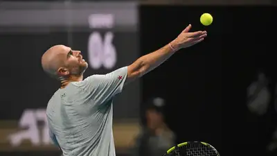 Французский теннисист Адриан Маннарино успешно начал защиту титула на турнире АТР-250 в Казахстане, фото - Новости Zakon.kz от 15.10.2024 15:13