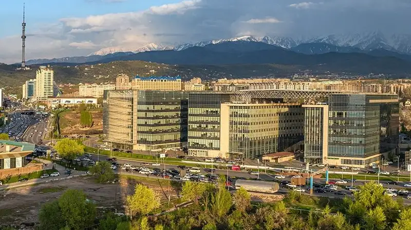 О планах по продлению метро до аэропорта рассказал аким Алматы